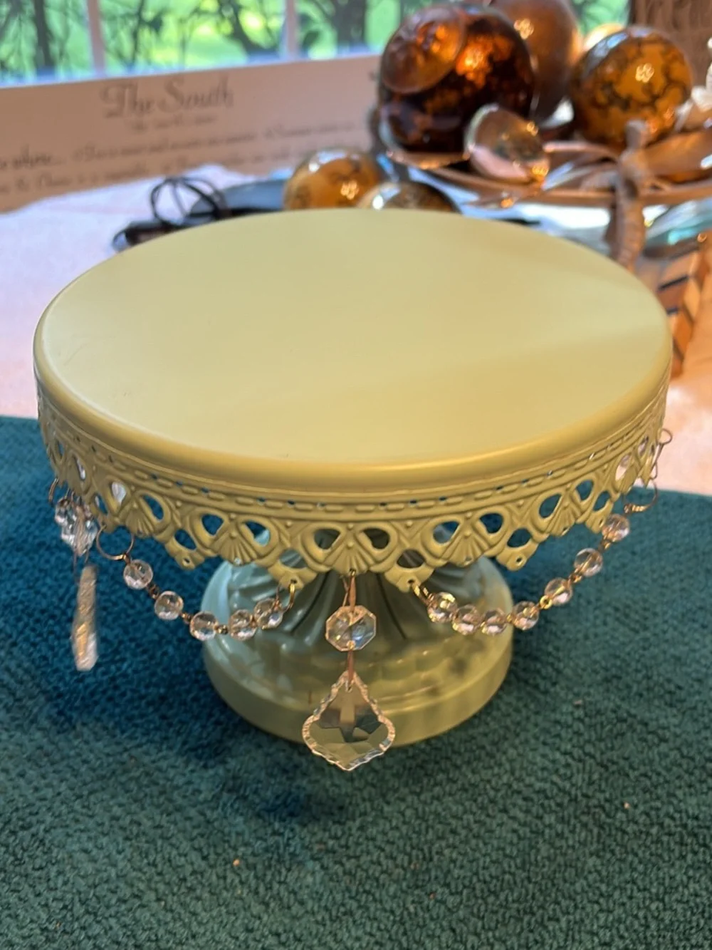 Vilavita metal cake stands (2)